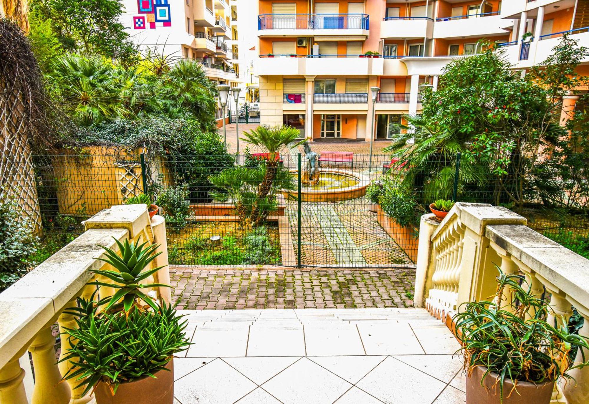 Le Jardin Des Muses -Parking Prive - Centre-Ville - Bord De Mer Menton Buitenkant foto